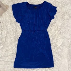 Blue dress with pockets